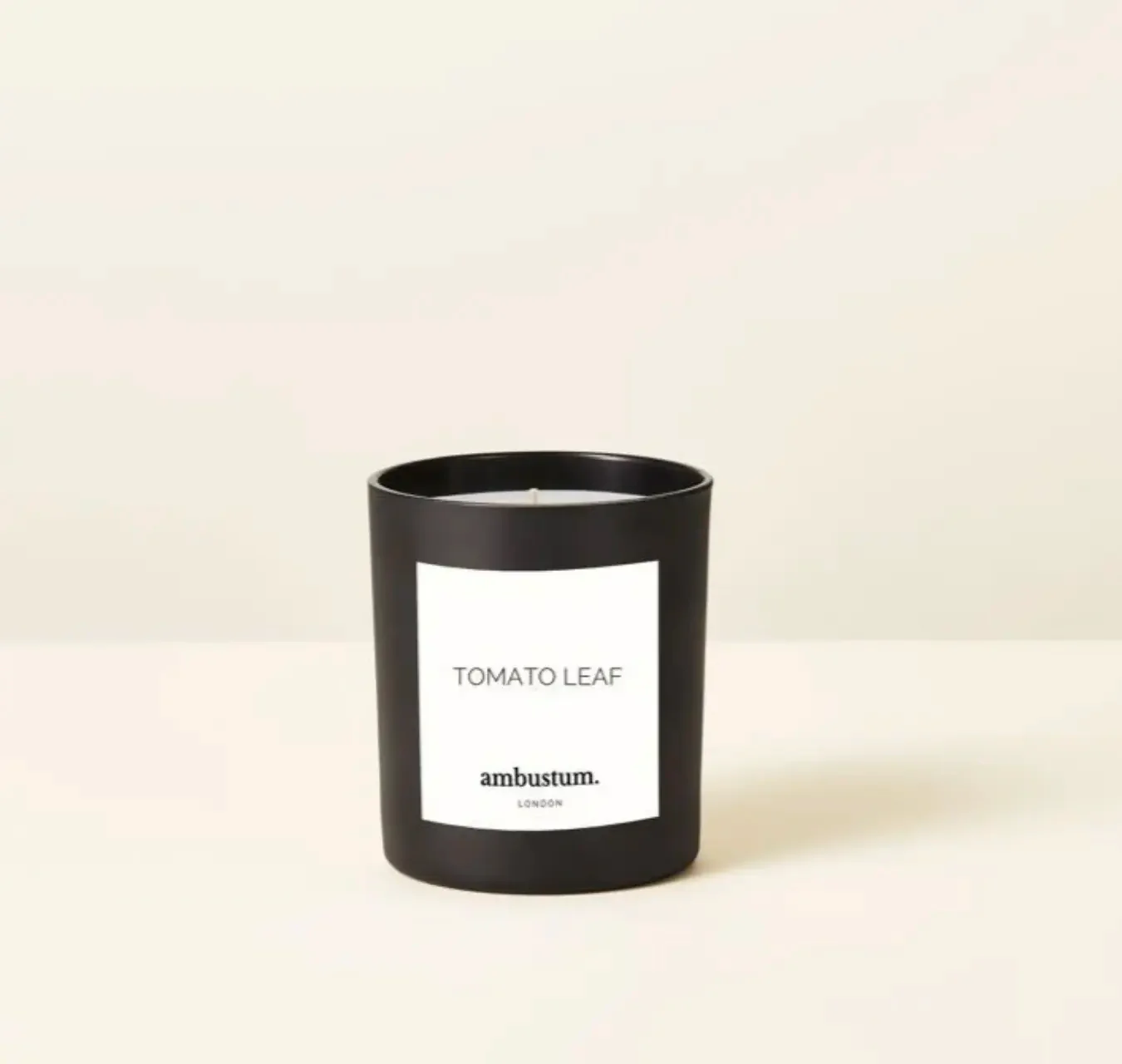 Ambustum London Tomato Leaf Candle - Large 220g