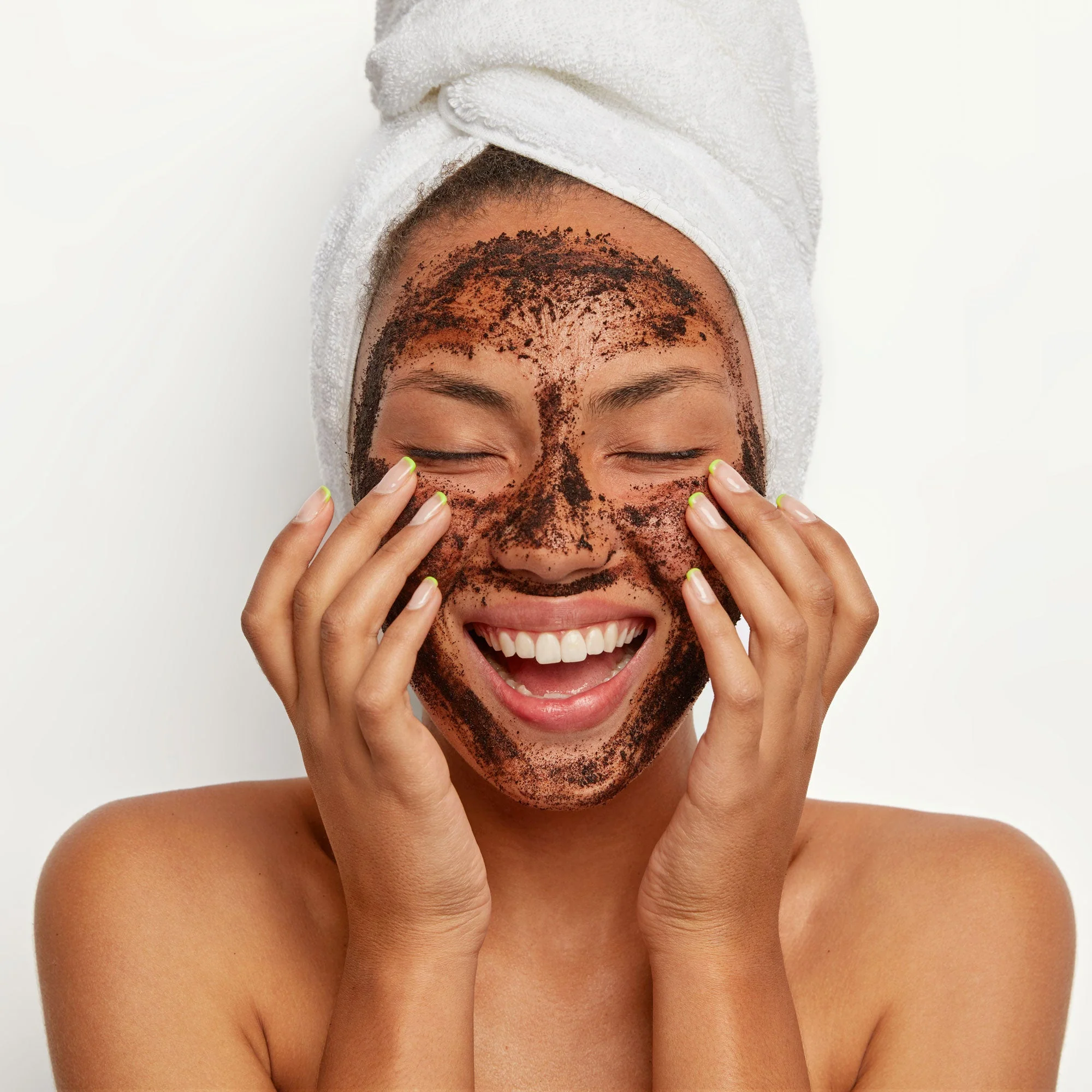 Dr Botanicals - Salicylic Acid Exfoliator with Coffee, Walnut & Vitamin E 30ml - Image 2