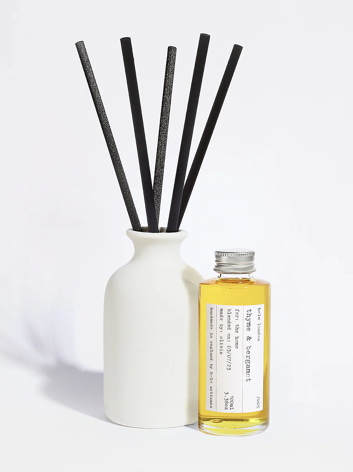 Helm London Thyme & Bergamot Ceramic Reed Diffuser - 100ml