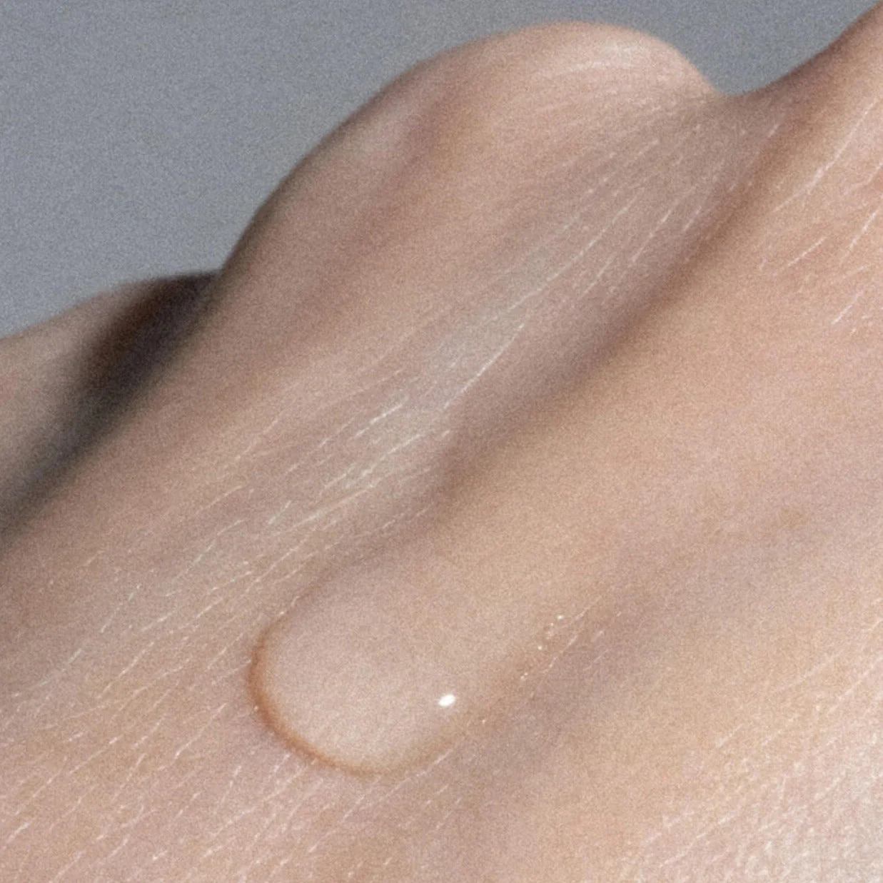 Moisture Boosting Hydrating Toner - Image 2