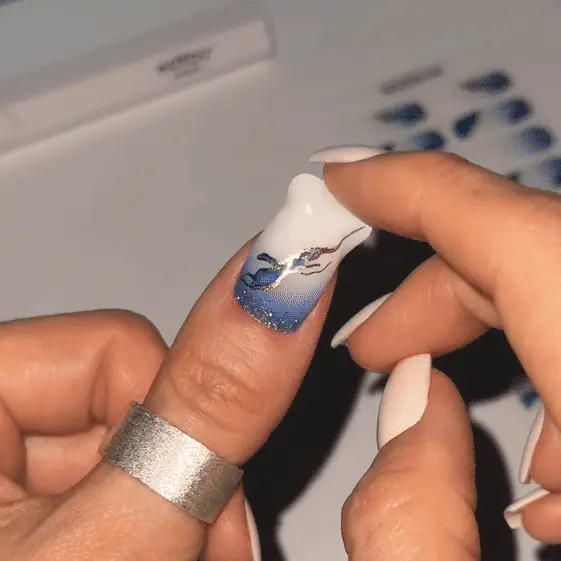 MoYou London Gel Nail Strip ★ Kintsugi