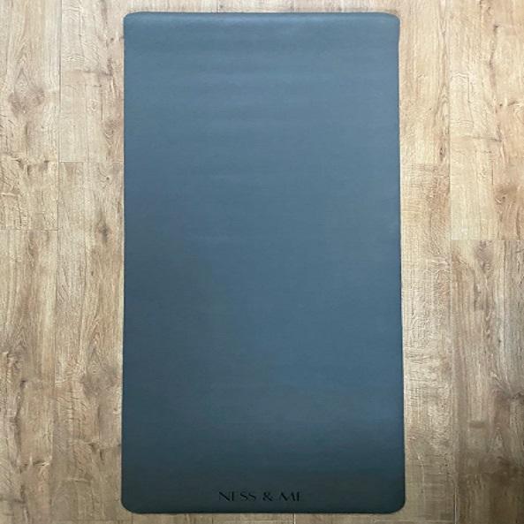 Ness & Me PU Yoga Mat 4mm - Grey (+ Free Carry Strap) - Image 2