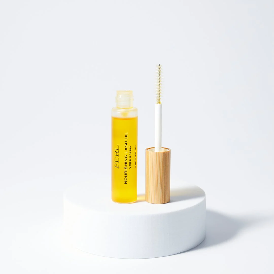 Perl Cosmetics  NOURISHING LASH OIL - Image 3