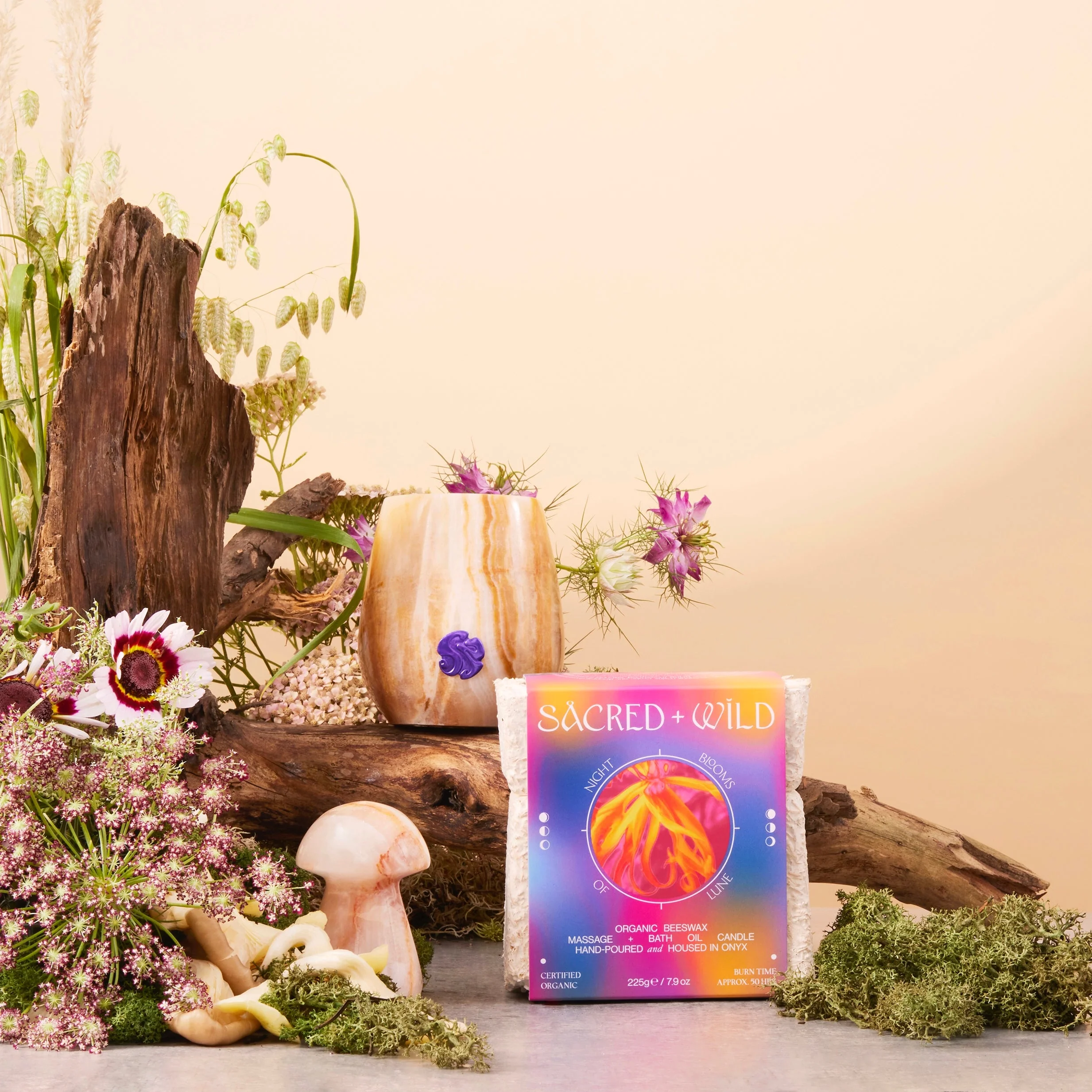 Sacred + Wild Organic Beeswax Massage + Bath Oil Candle 225g - Image 5
