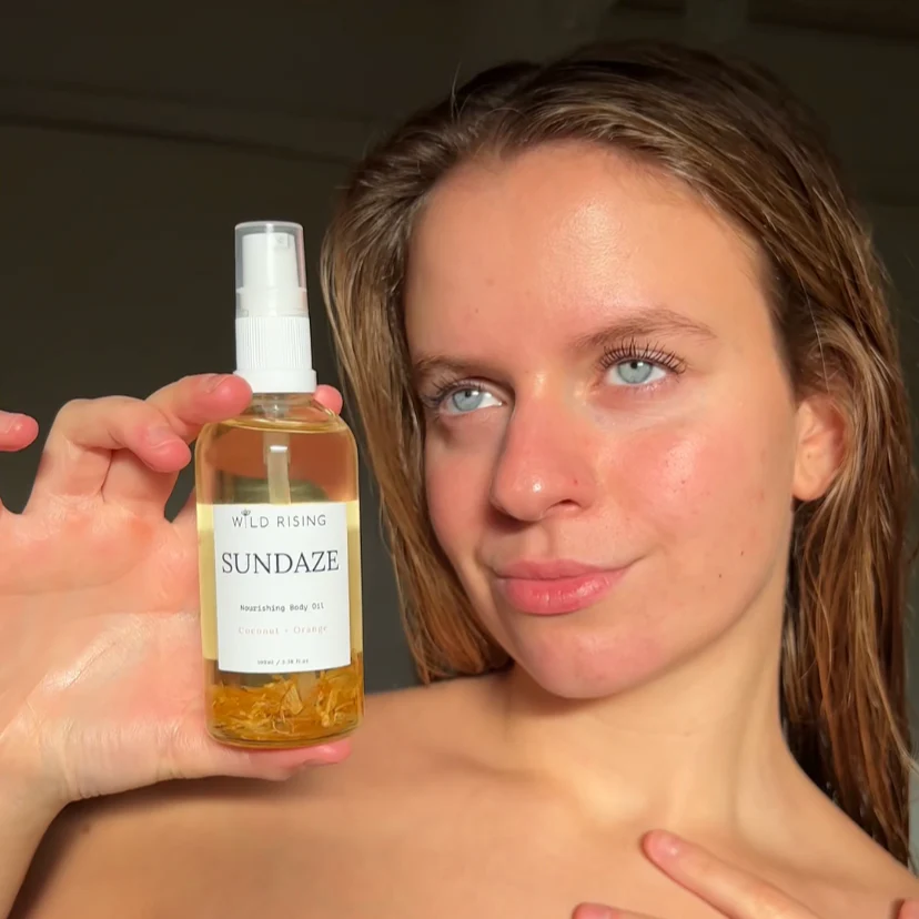 Wild Rising Skincare - Sundaze - Coconut and Orange Body Oil - Image 3