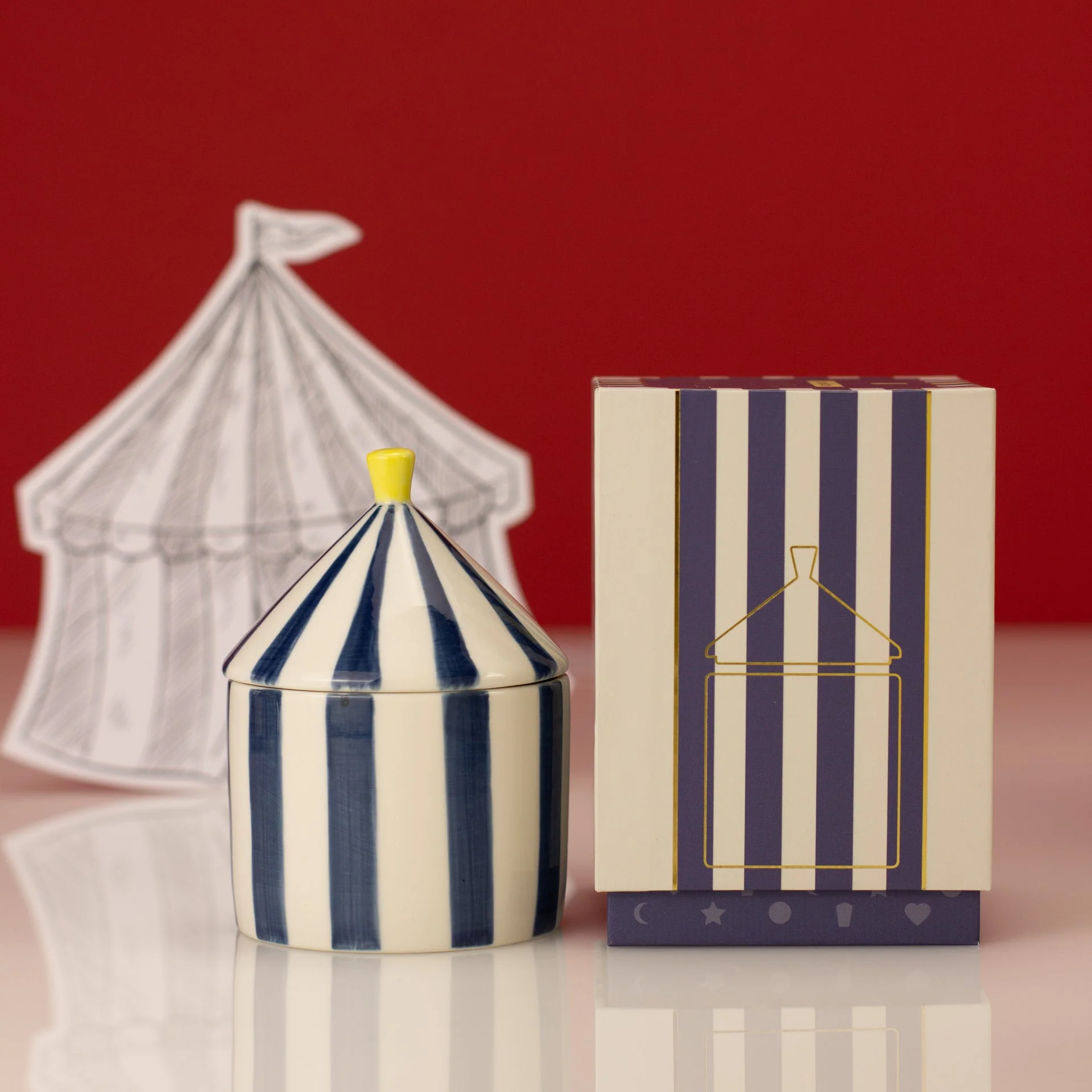 Zesty Lemons Carnival: Navy Magician Candle - Oud & Leather - Image 3